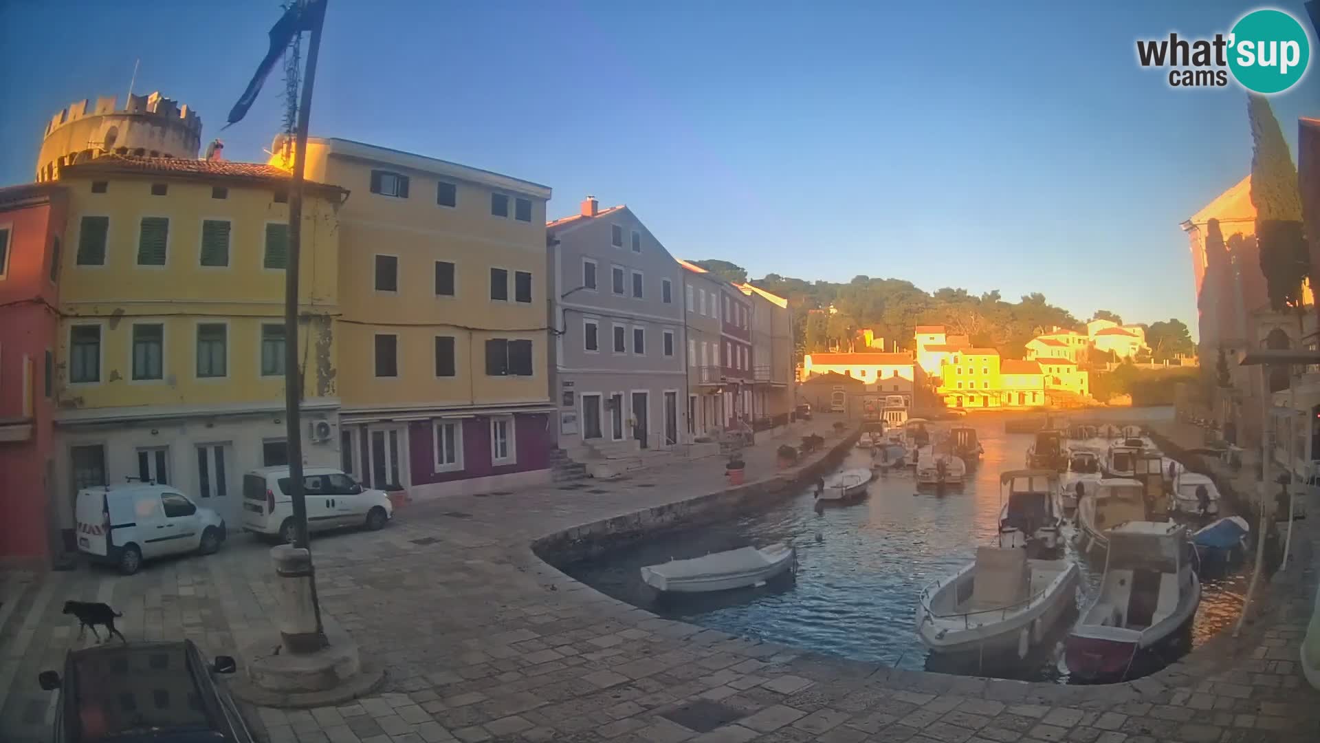 Webcam Streaming – El puerto de Veli Lošinj