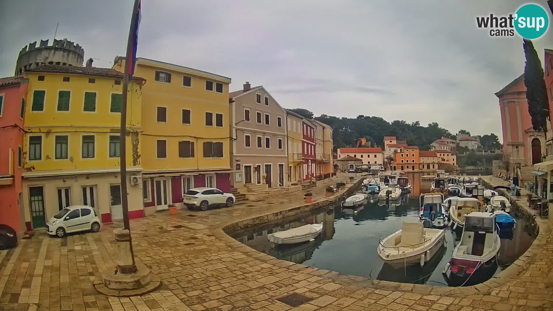 Webcam Live – The harbor of Veli Lošinj