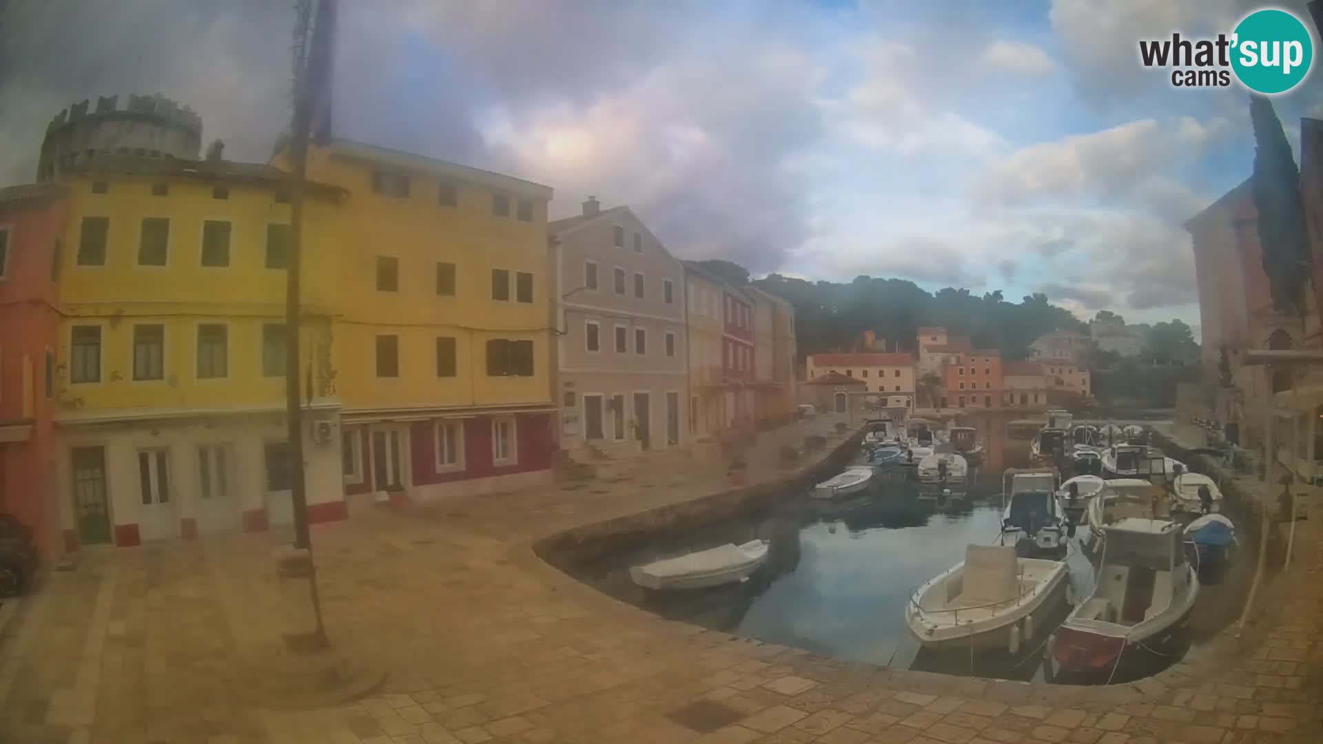 Webcam Live – The harbor of Veli Lošinj