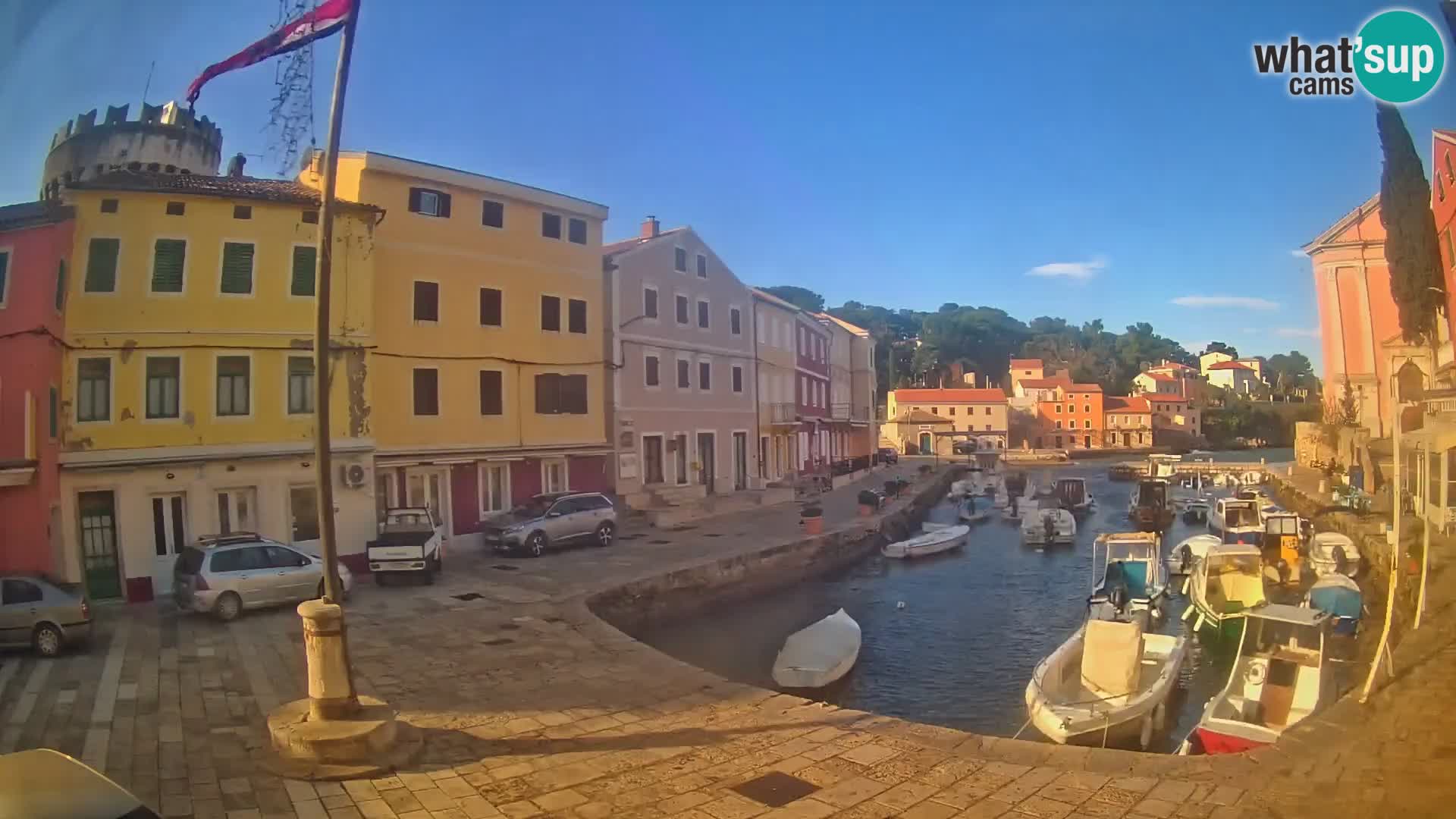 Webcam Live – The harbor of Veli Lošinj