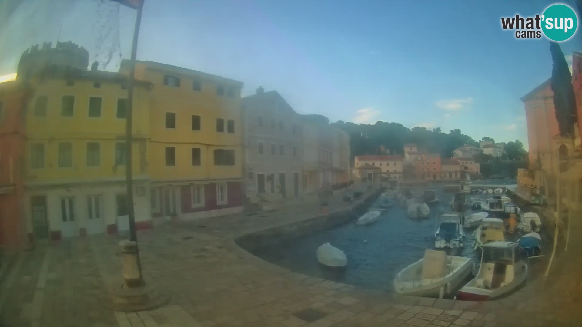 Webcam Live – The harbor of Veli Lošinj