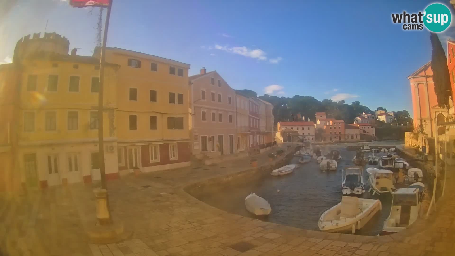 Webcam Live – The harbor of Veli Lošinj