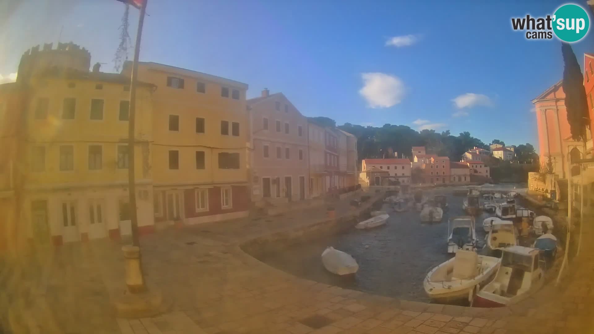 Webcam Live – The harbor of Veli Lošinj