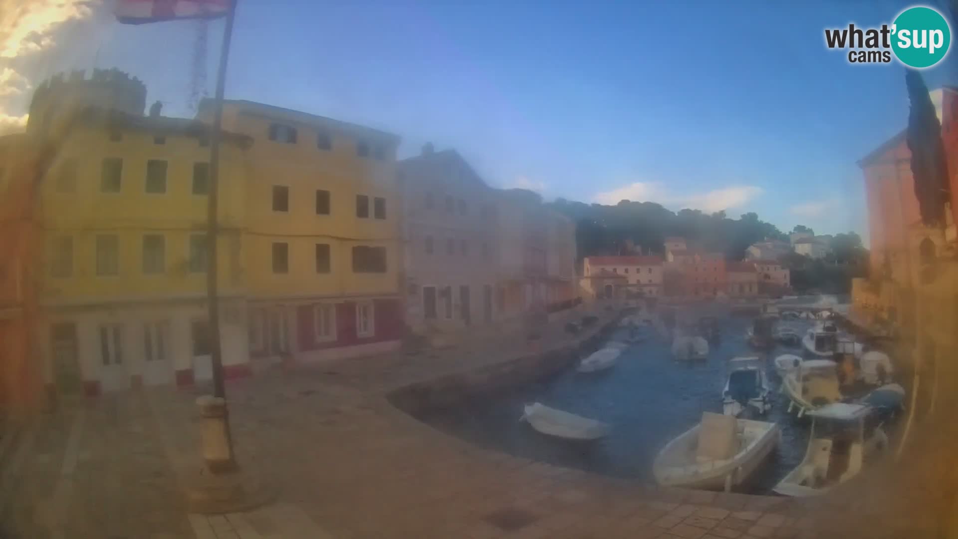 Webcam Streaming – El puerto de Veli Lošinj