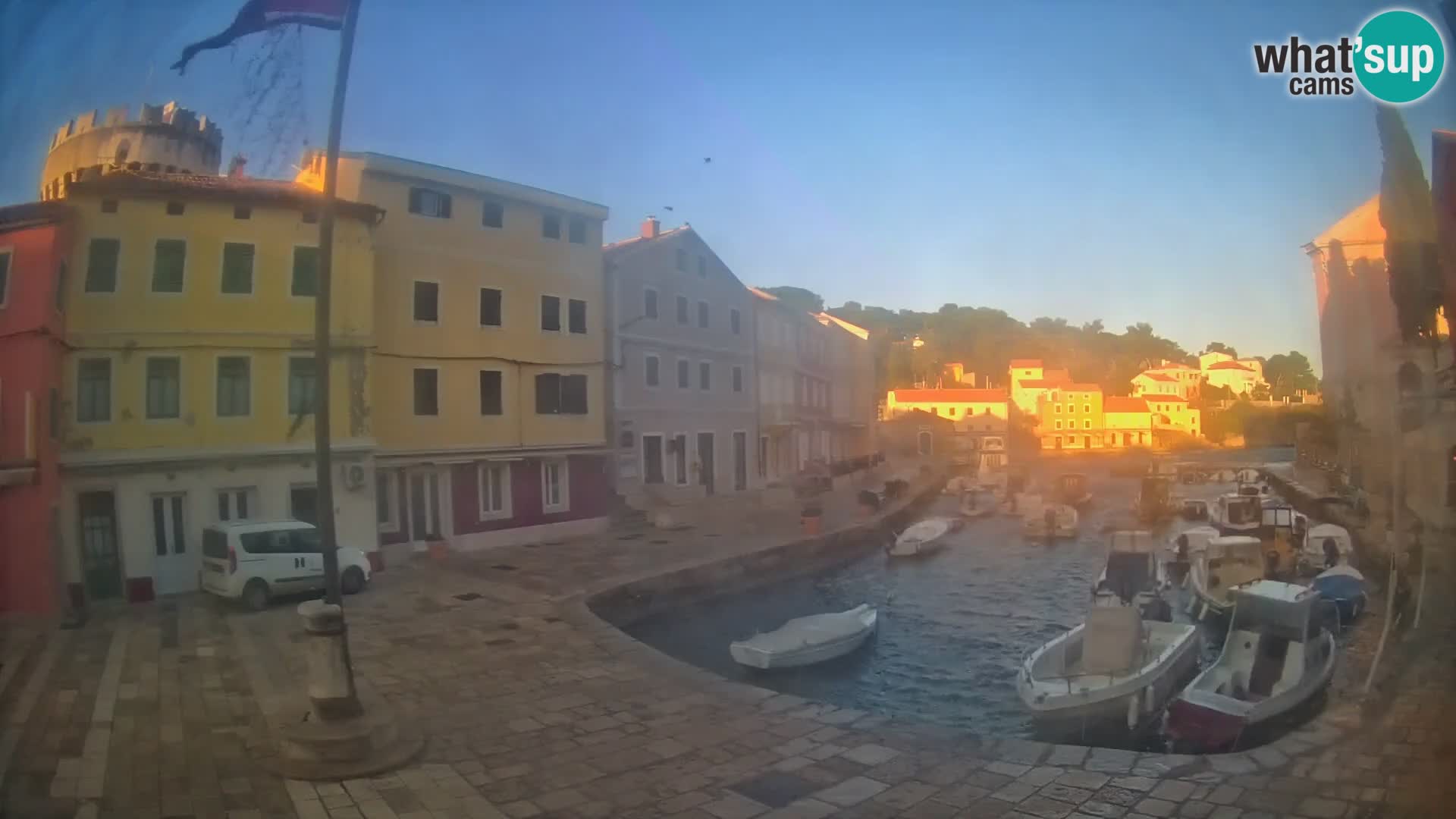 Webcam Live – The harbor of Veli Lošinj