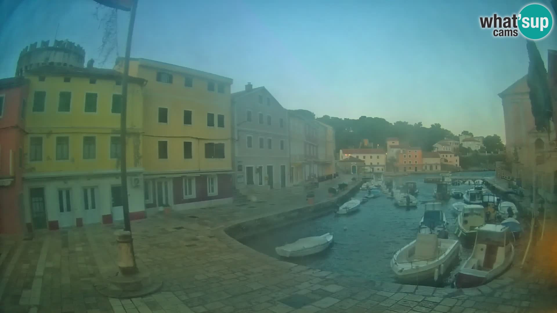 Webcam Streaming – El puerto de Veli Lošinj