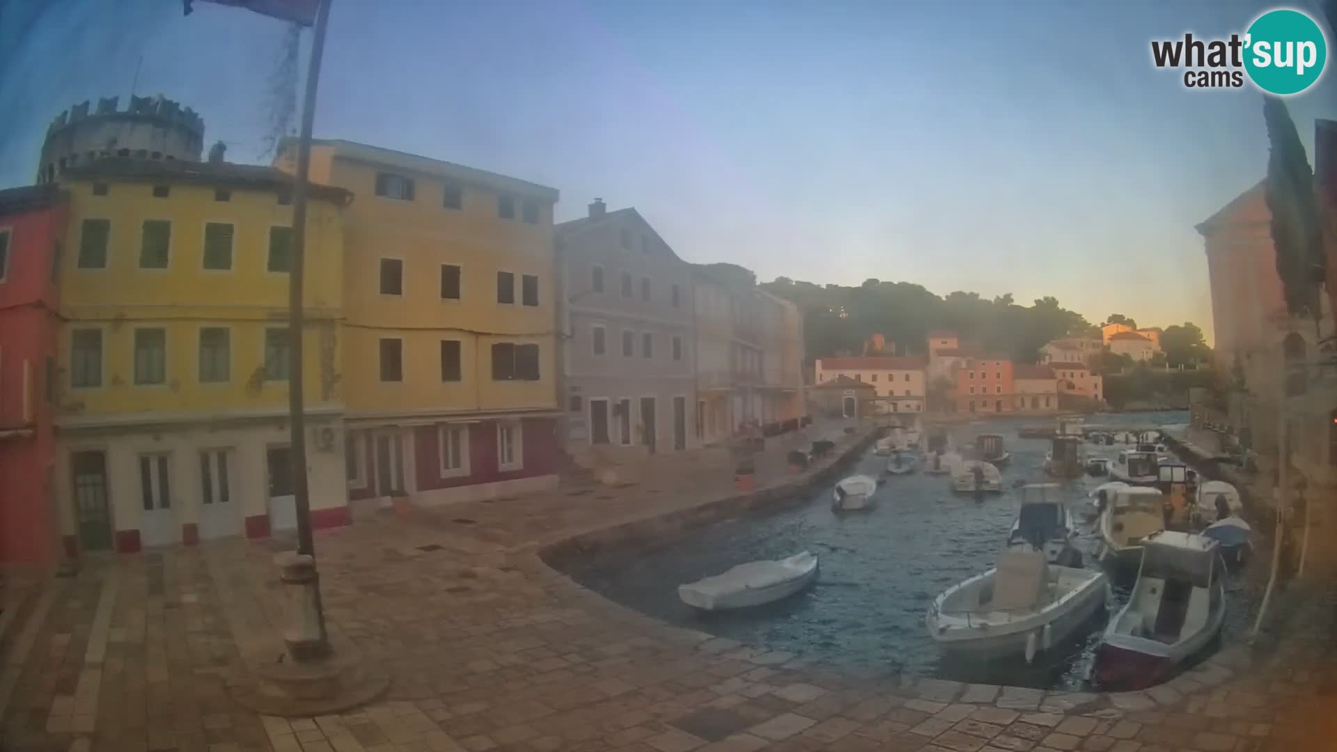 Webcam Live – The harbor of Veli Lošinj