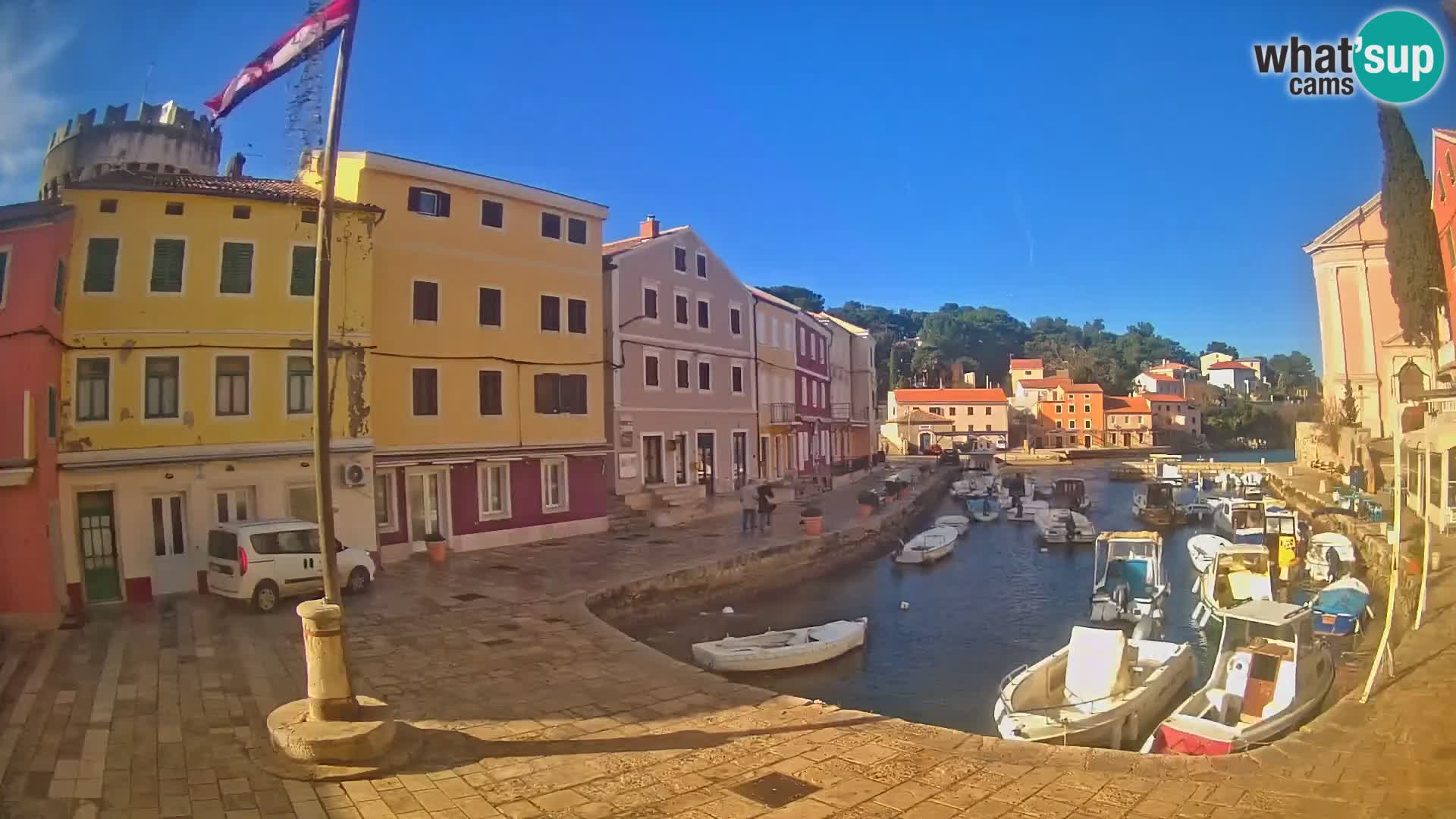 Webcam Live – The harbor of Veli Lošinj