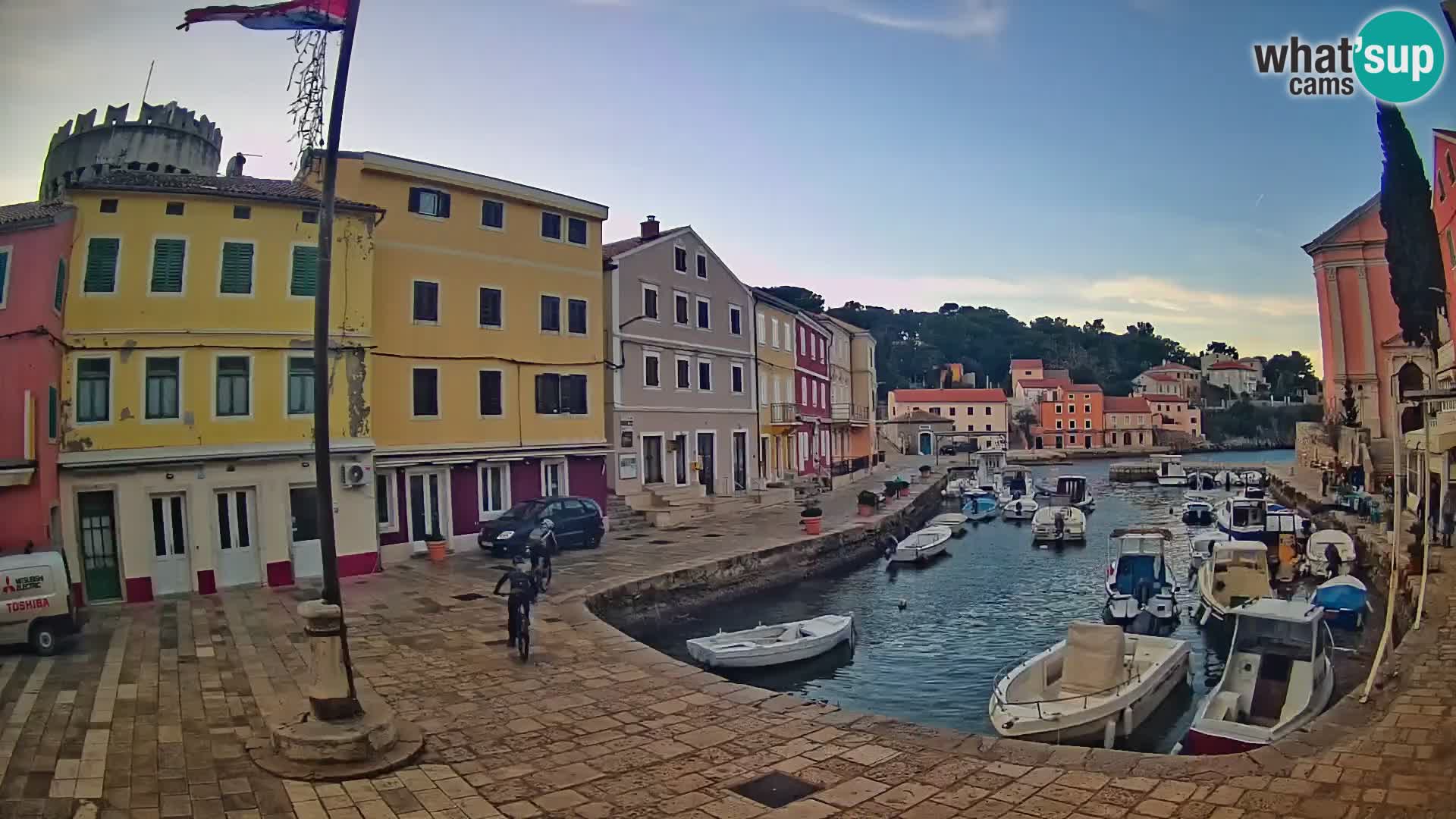 Webcam Live – The harbor of Veli Lošinj