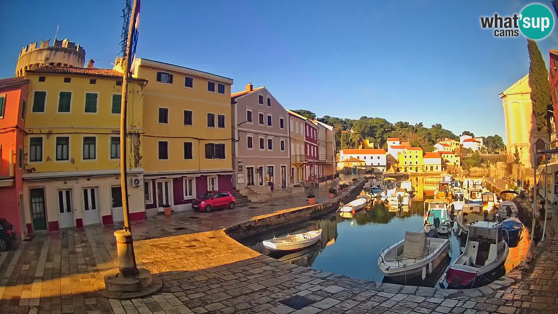 Webcam Live – The harbor of Veli Lošinj