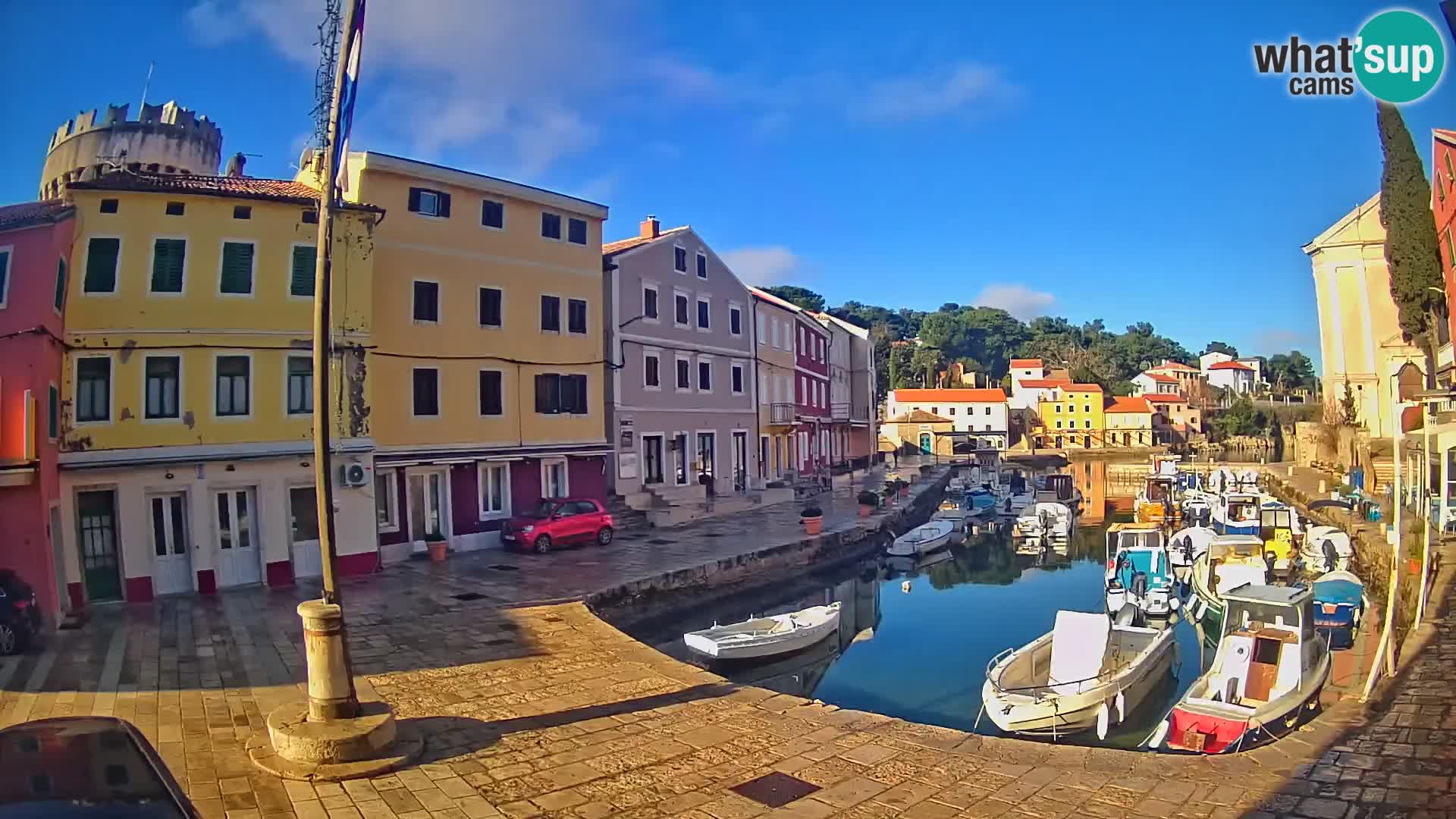 Webcam Live – The harbor of Veli Lošinj