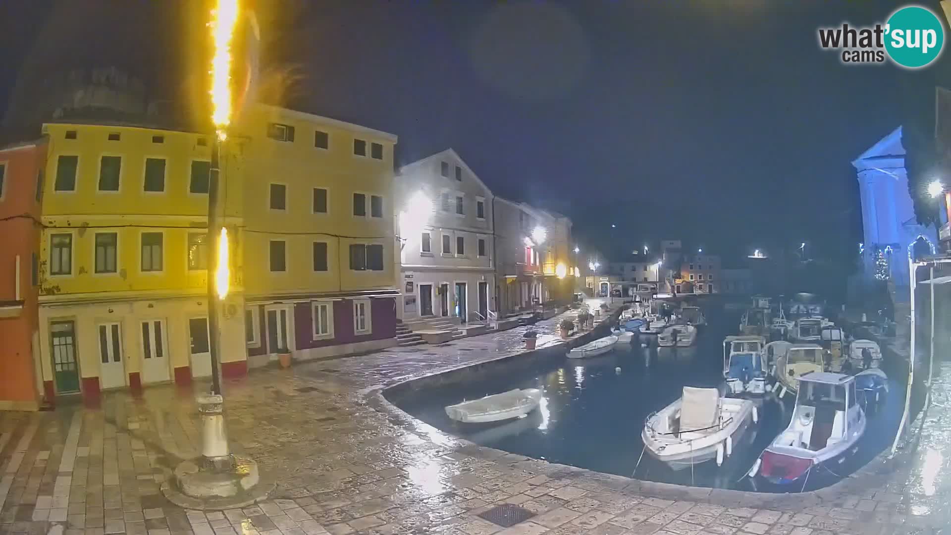 Webcam Live – The harbor of Veli Lošinj