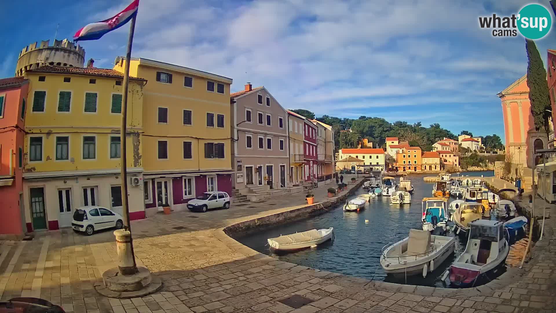 Webcam Live – The harbor of Veli Lošinj