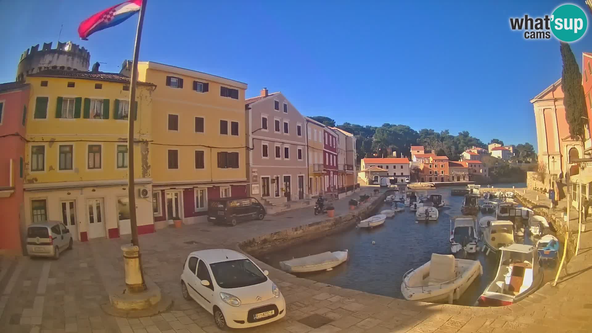 Webcam Live – The harbor of Veli Lošinj