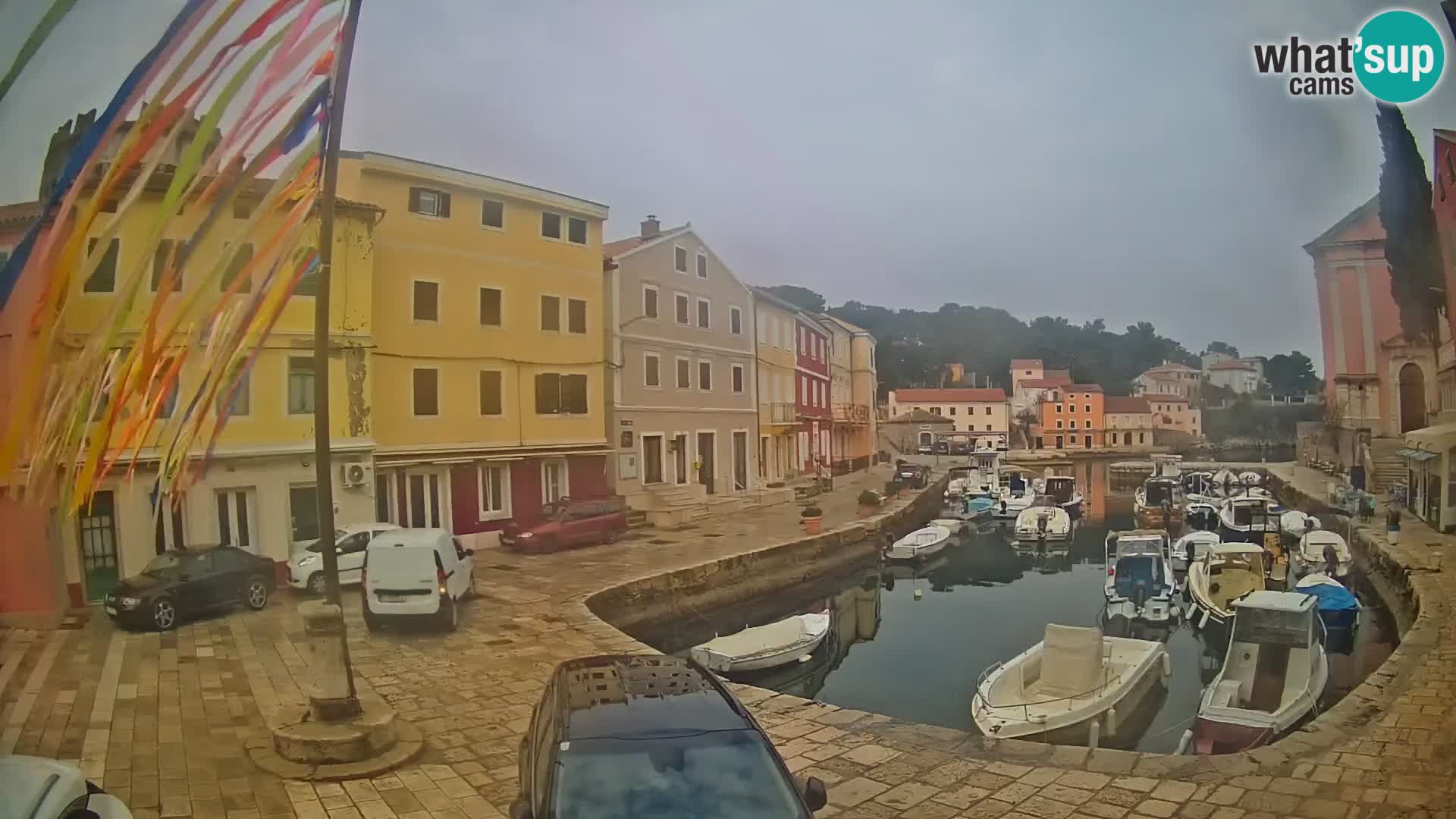 Webcam Streaming – El puerto de Veli Lošinj