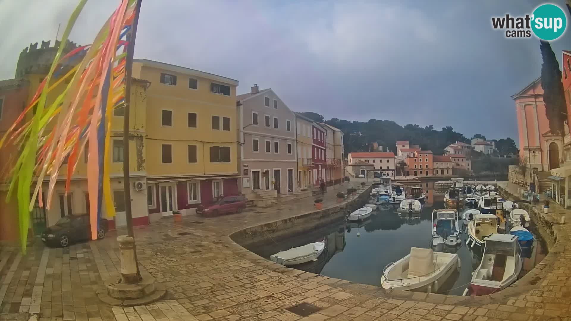 Webcam Live – The harbor of Veli Lošinj