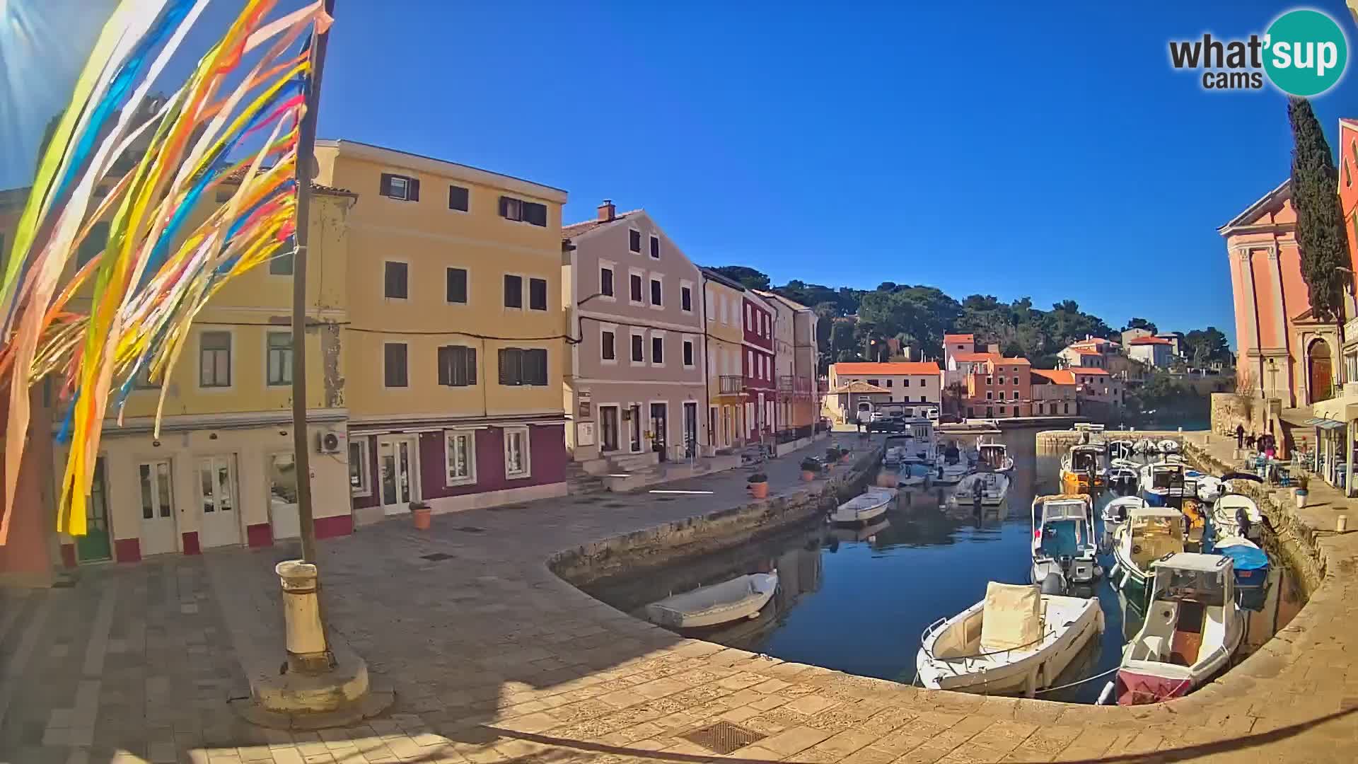 Webcam Streaming – El puerto de Veli Lošinj