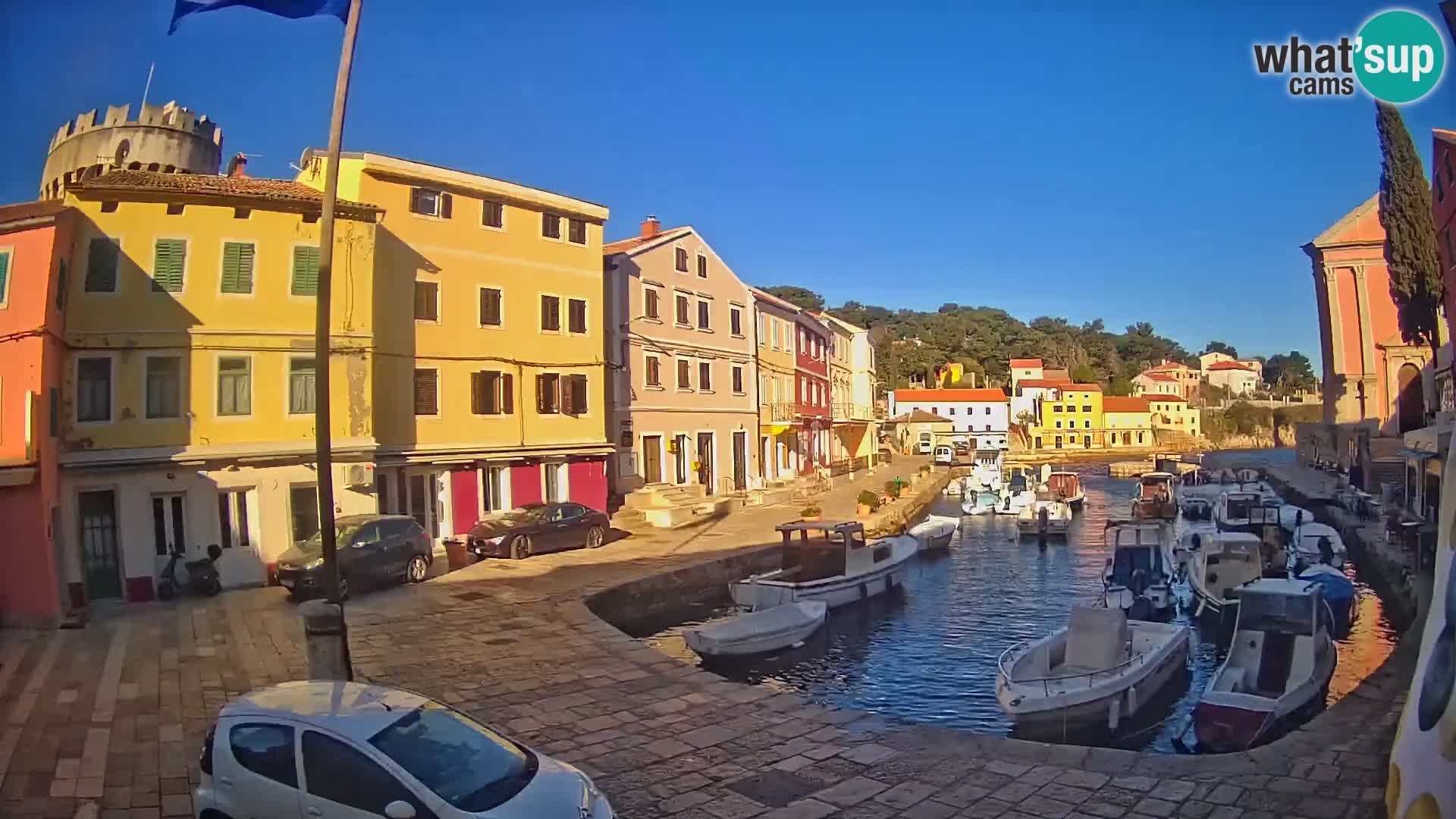 Webcam Streaming – El puerto de Veli Lošinj