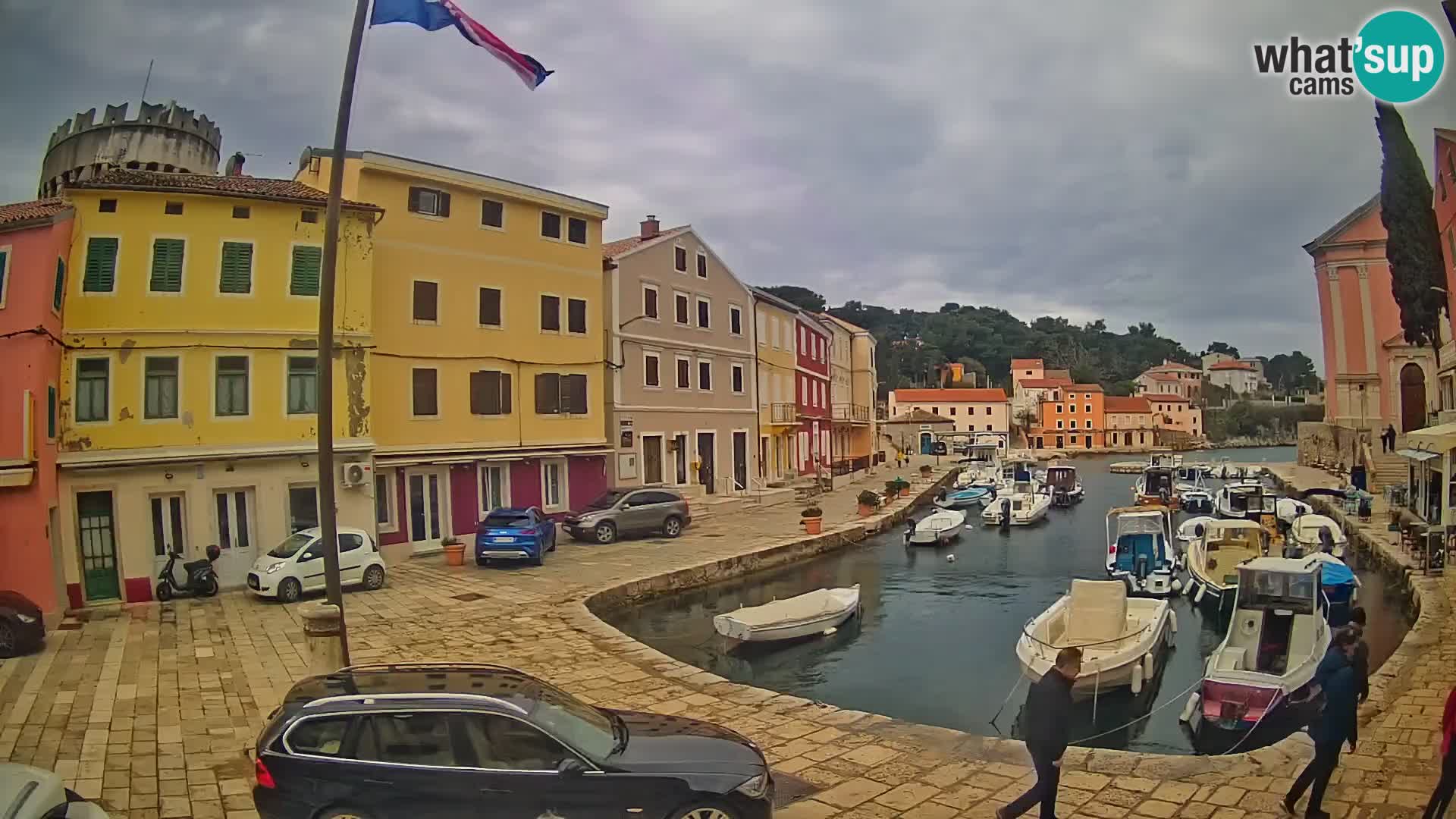 Webcam Live – The harbor of Veli Lošinj