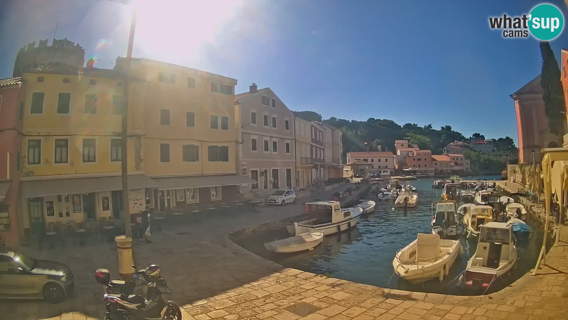 Webcam Live – The harbor of Veli Lošinj