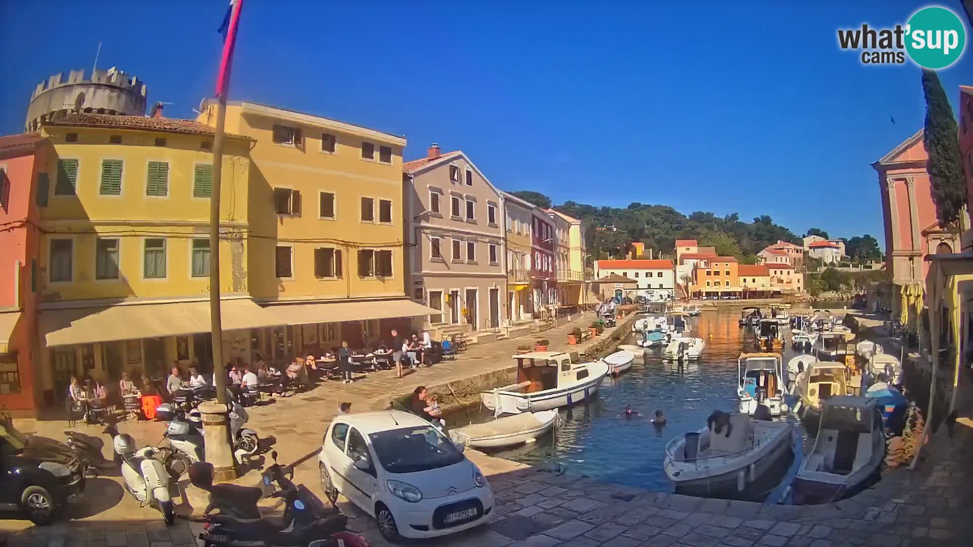 Webcam Live – The harbor of Veli Lošinj