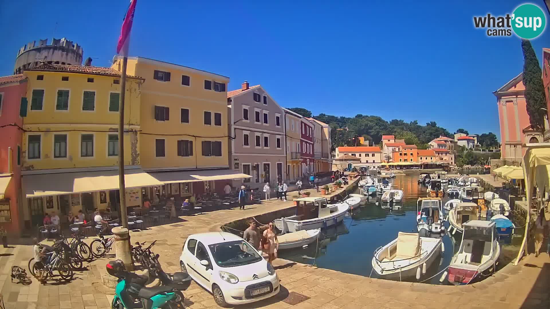 Webcam Live – The harbor of Veli Lošinj