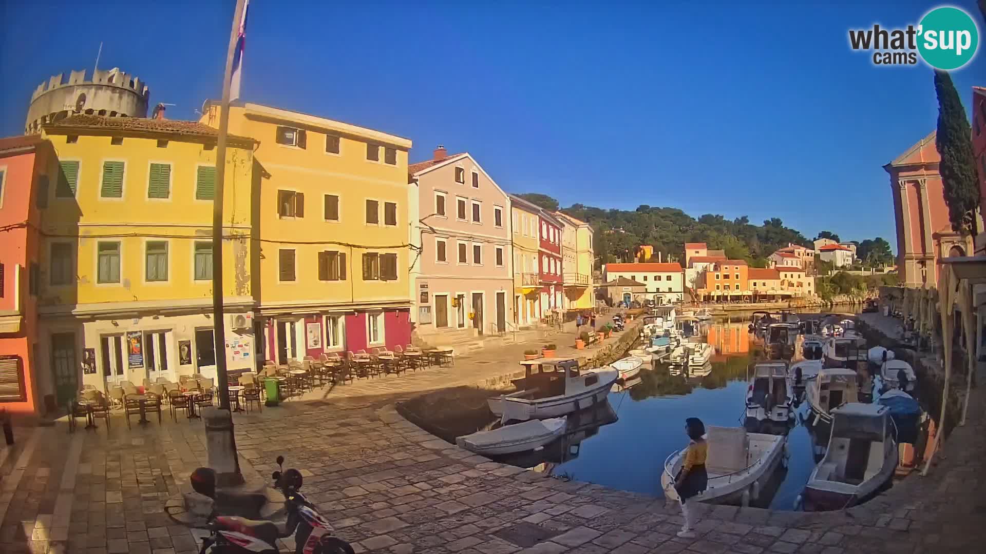 Webcam Live – The harbor of Veli Lošinj