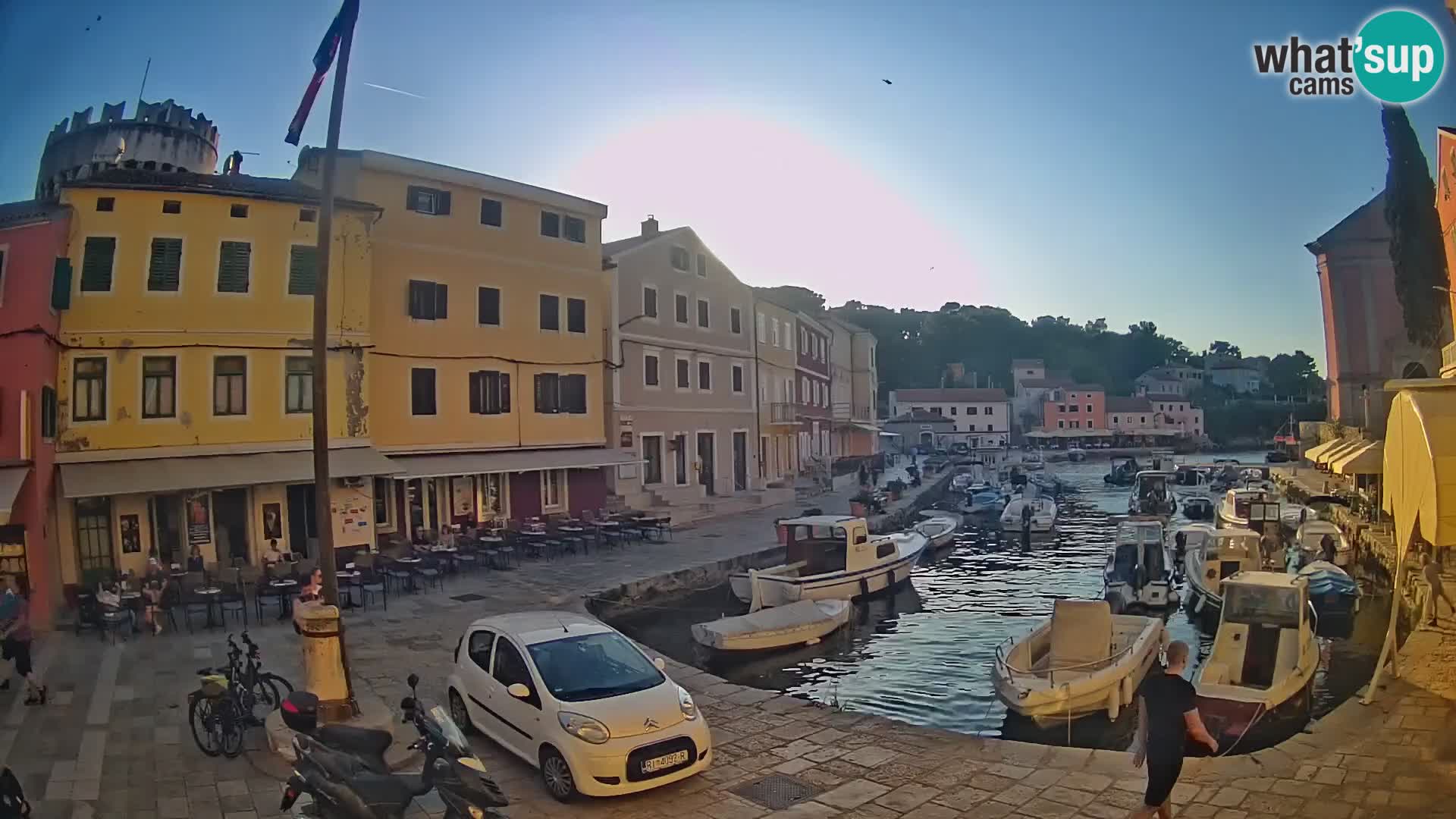 Webcam Live – The harbor of Veli Lošinj
