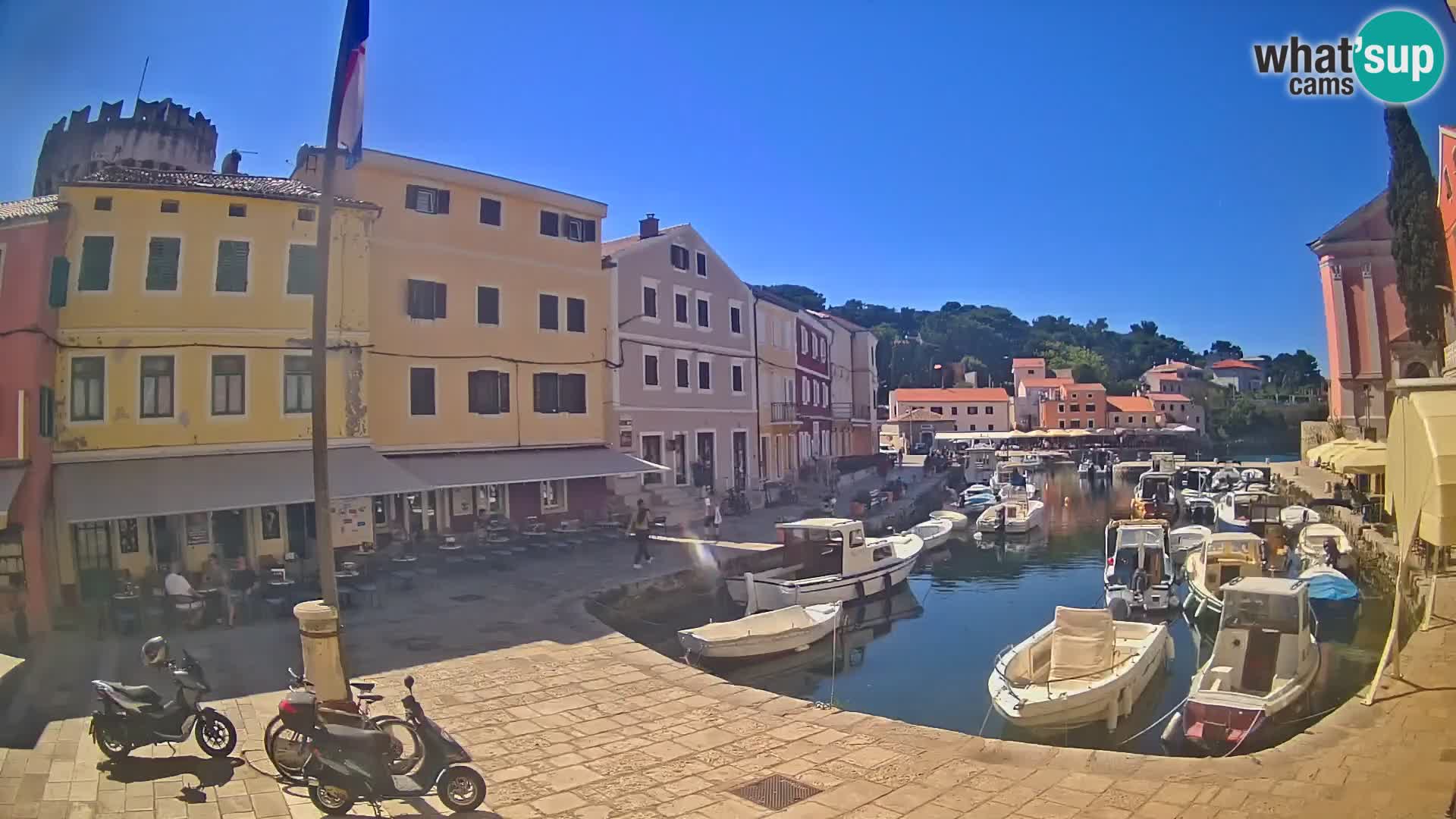 Webcam Live – The harbor of Veli Lošinj