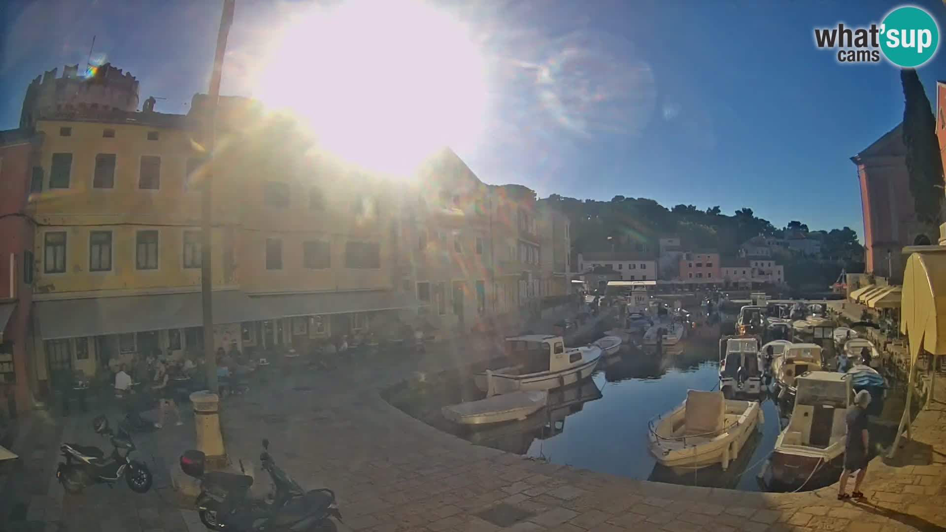 Webcam Live – The harbor of Veli Lošinj