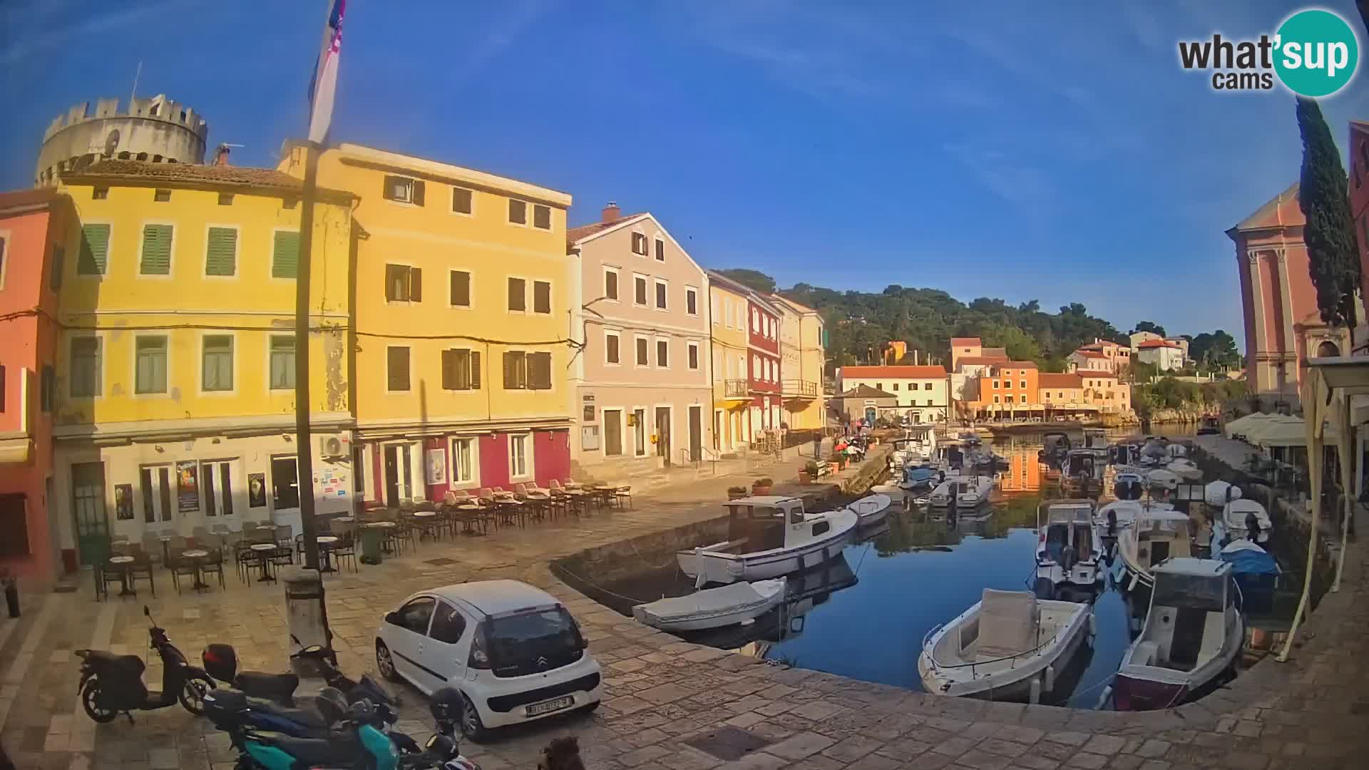 Webcam Live – The harbor of Veli Lošinj