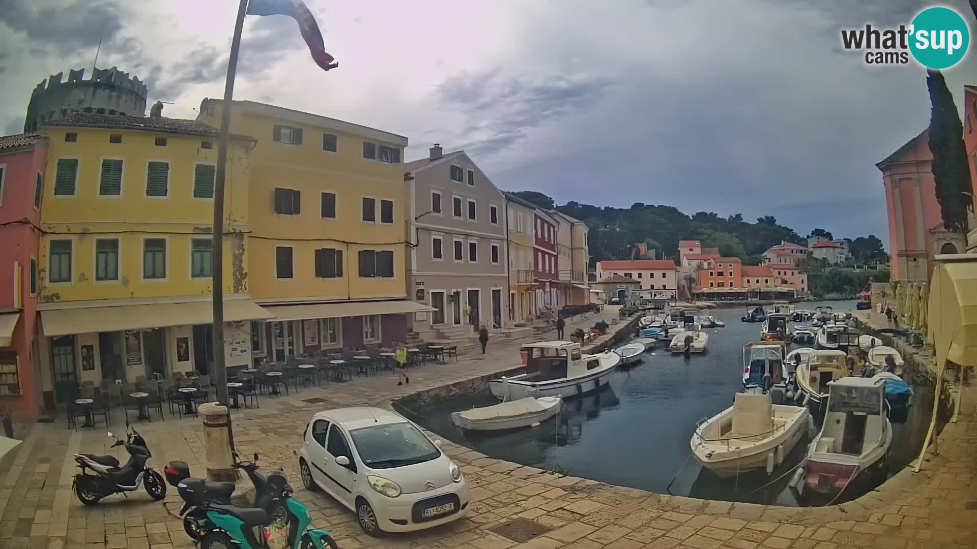 Webcam Streaming – El puerto de Veli Lošinj