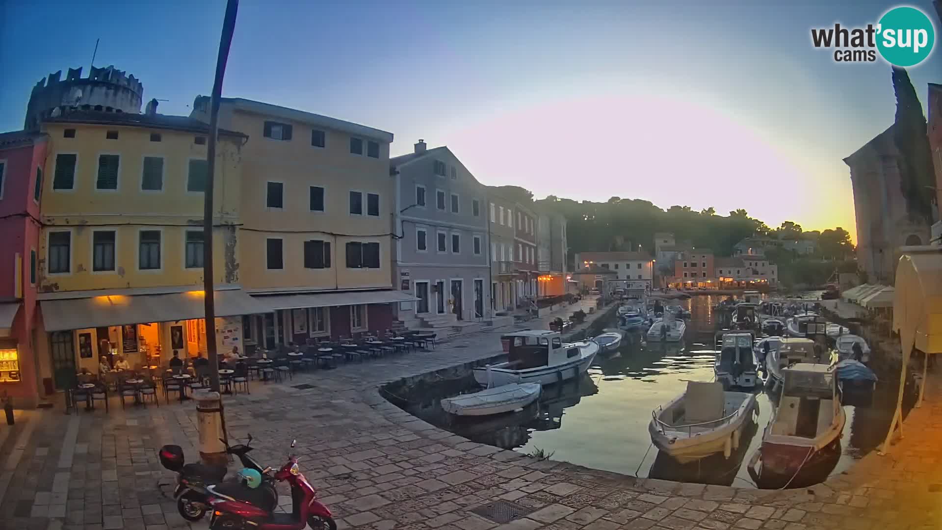 Webcam Streaming – El puerto de Veli Lošinj