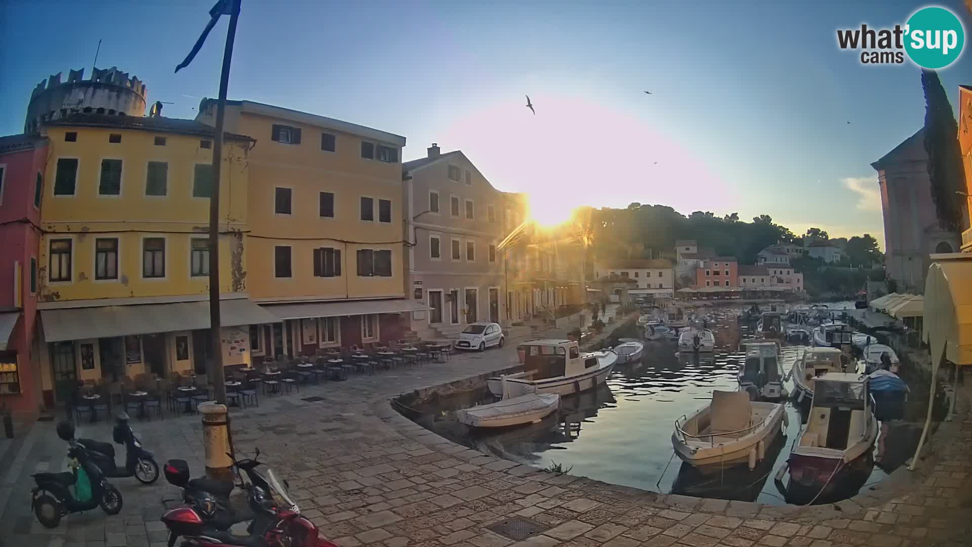 Webcam Live – The harbor of Veli Lošinj