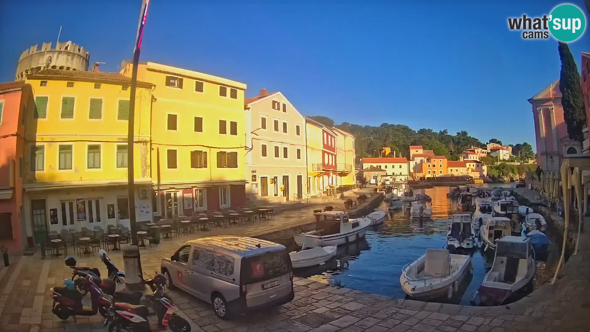 Webcam Streaming – El puerto de Veli Lošinj