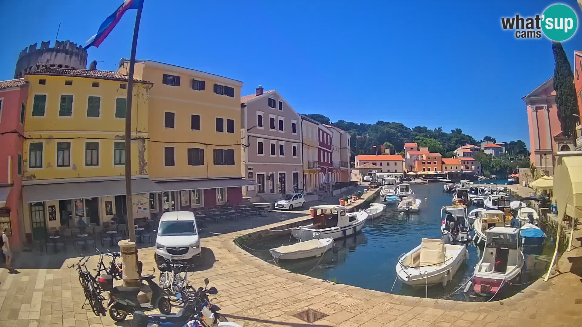 Webcam Live – The harbor of Veli Lošinj