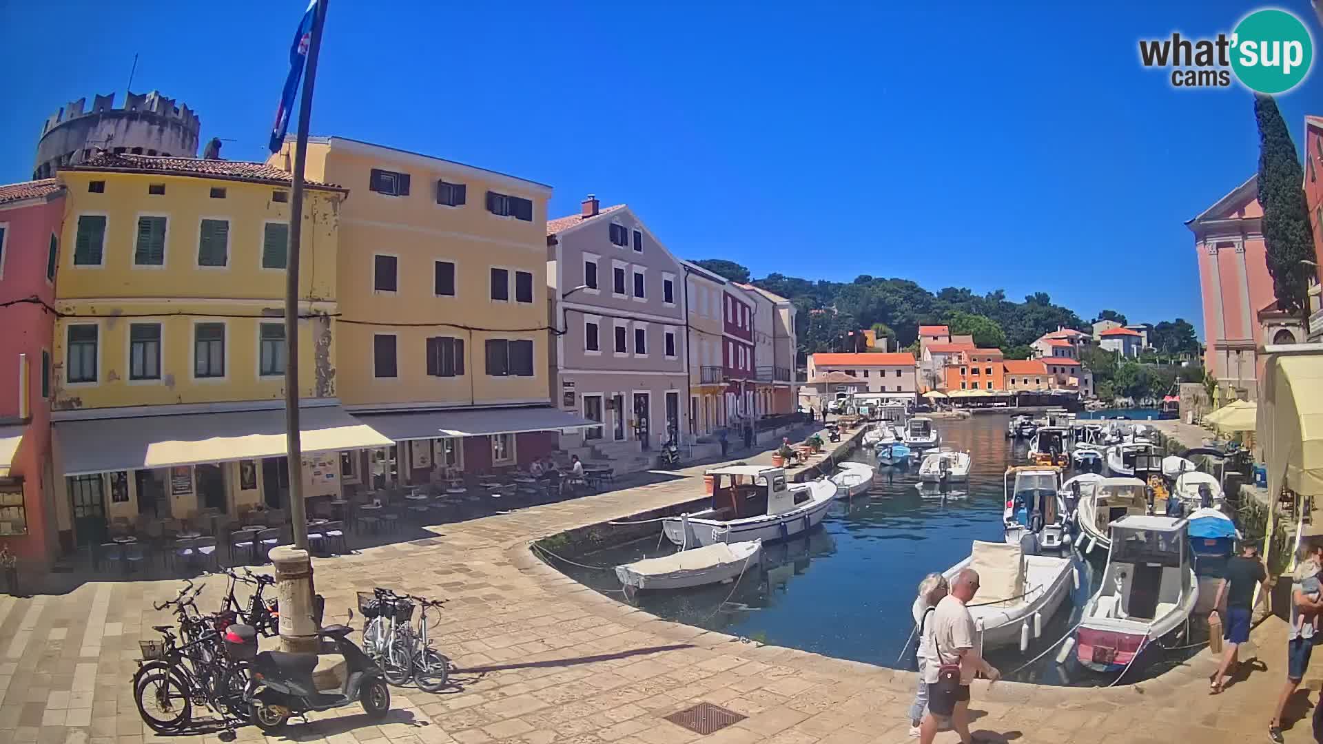 Webcam Live – The harbor of Veli Lošinj