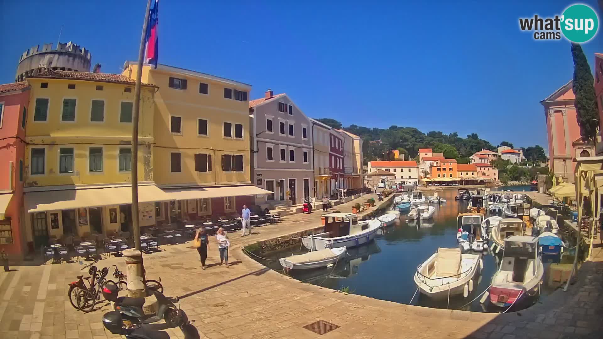 Webcam Live – The harbor of Veli Lošinj