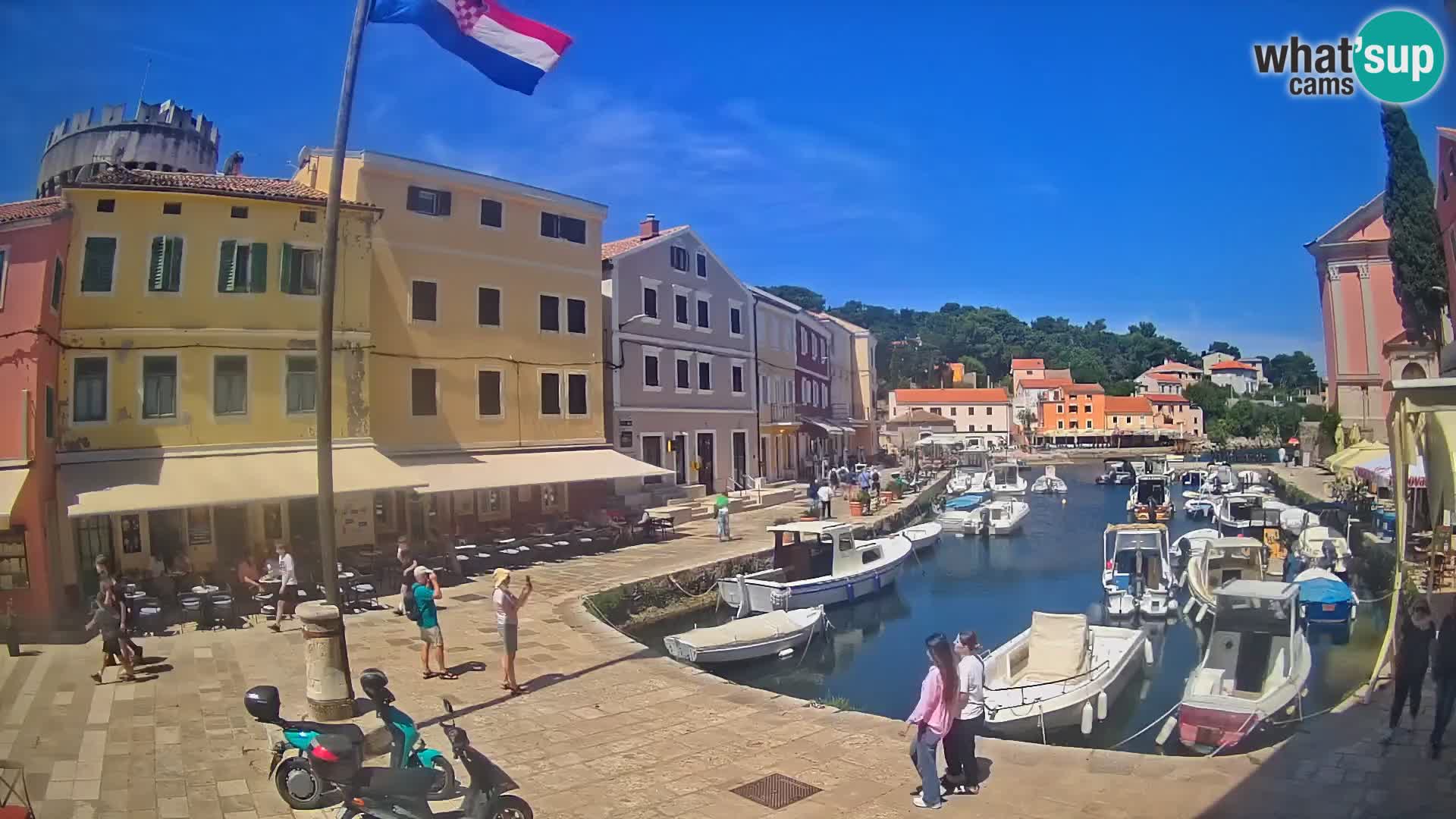 Webcam Streaming – El puerto de Veli Lošinj