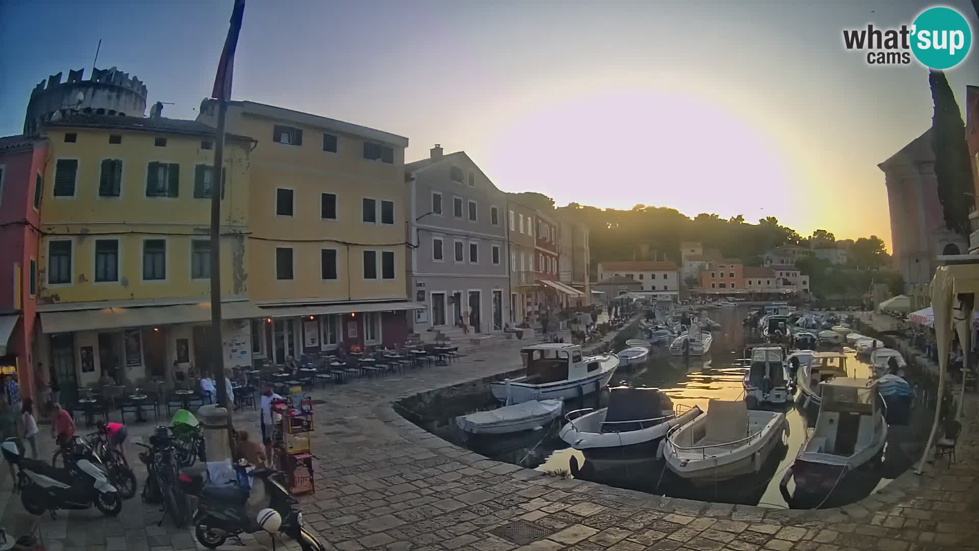 Webcam Live – The harbor of Veli Lošinj
