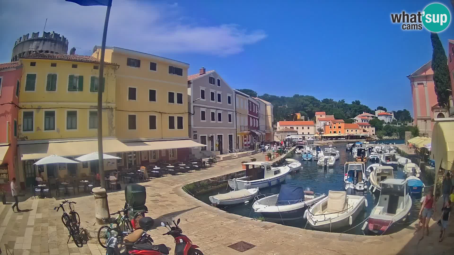 Webcam Live – The harbor of Veli Lošinj