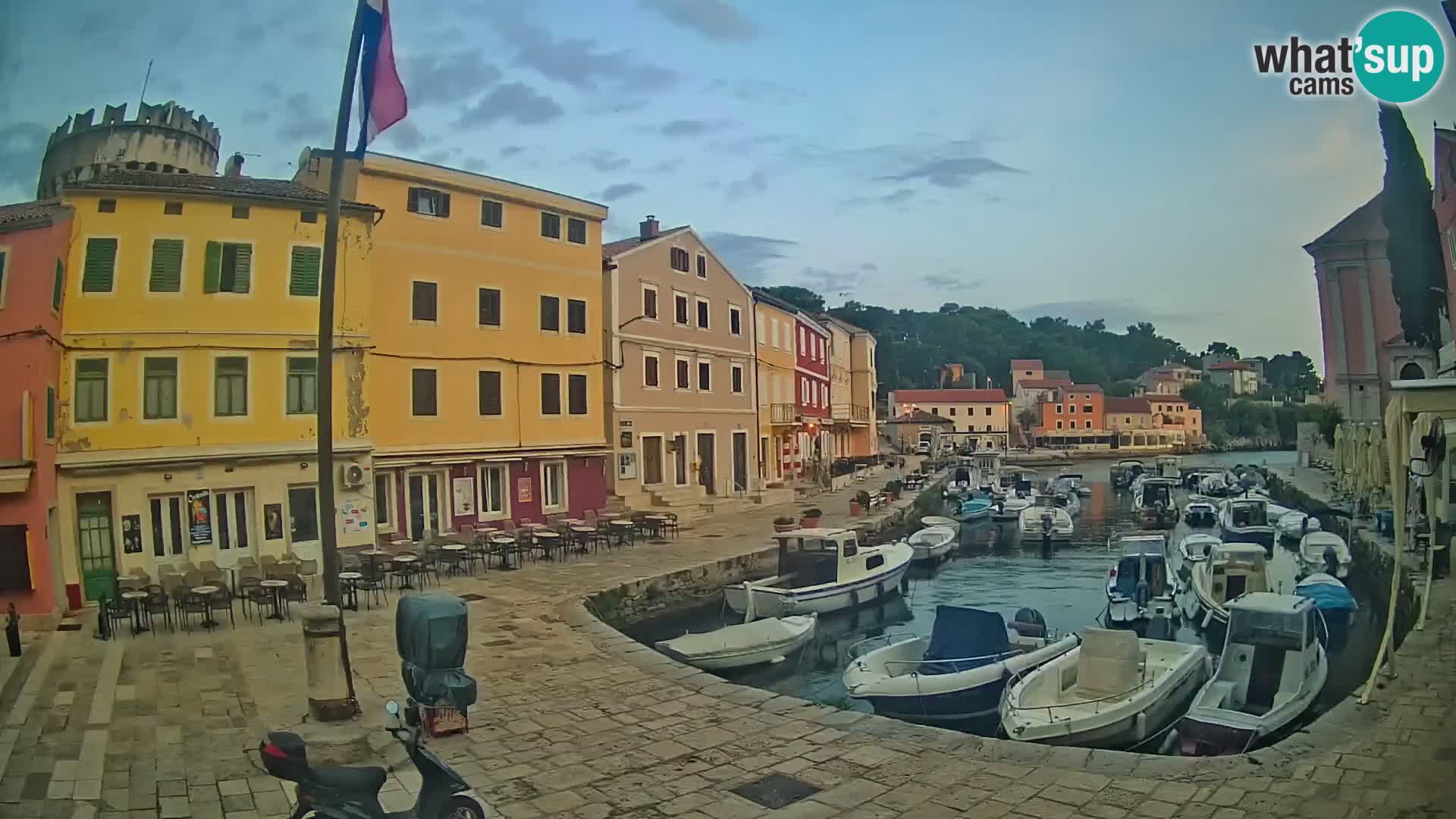 Webcam Streaming – El puerto de Veli Lošinj
