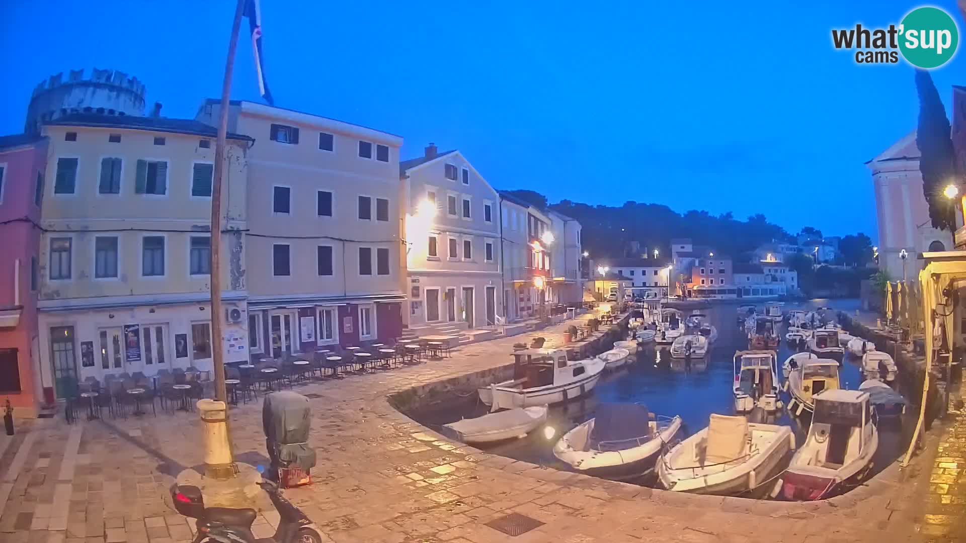 Webcam Live – The harbor of Veli Lošinj