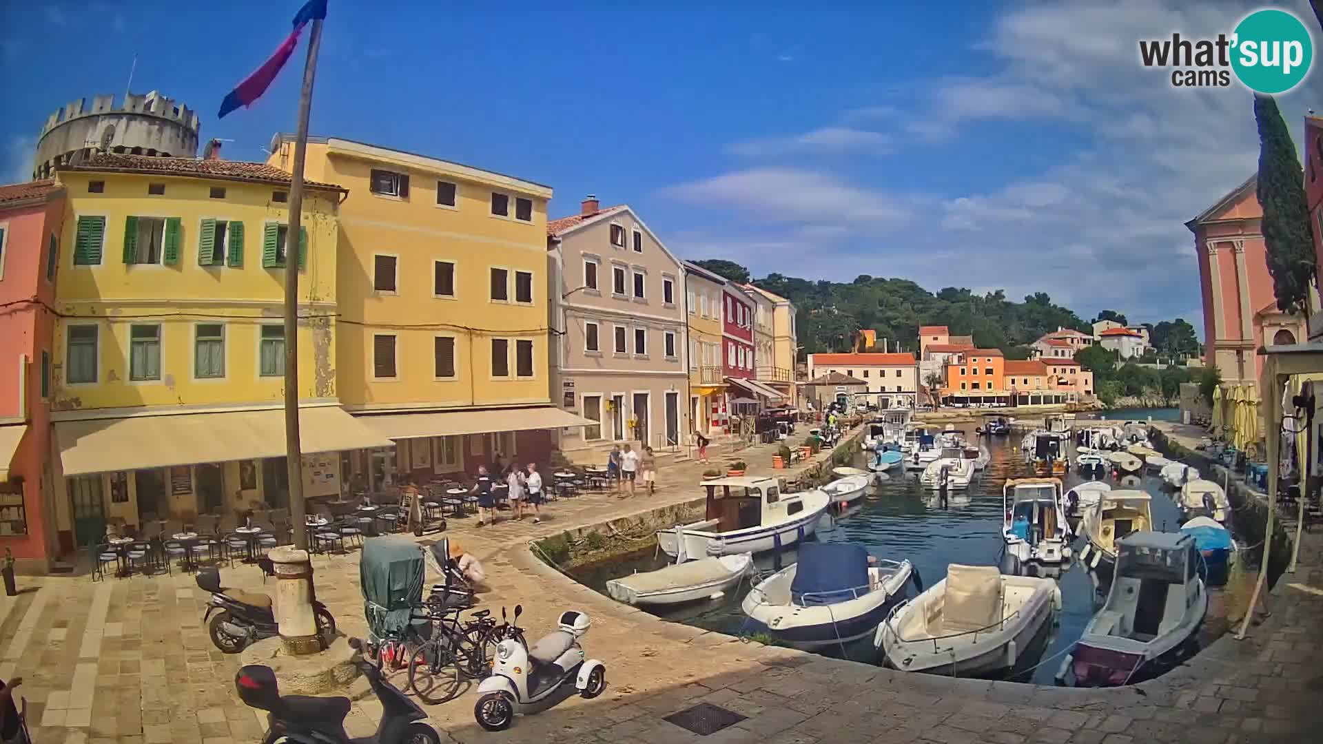 Webcam Live – The harbor of Veli Lošinj