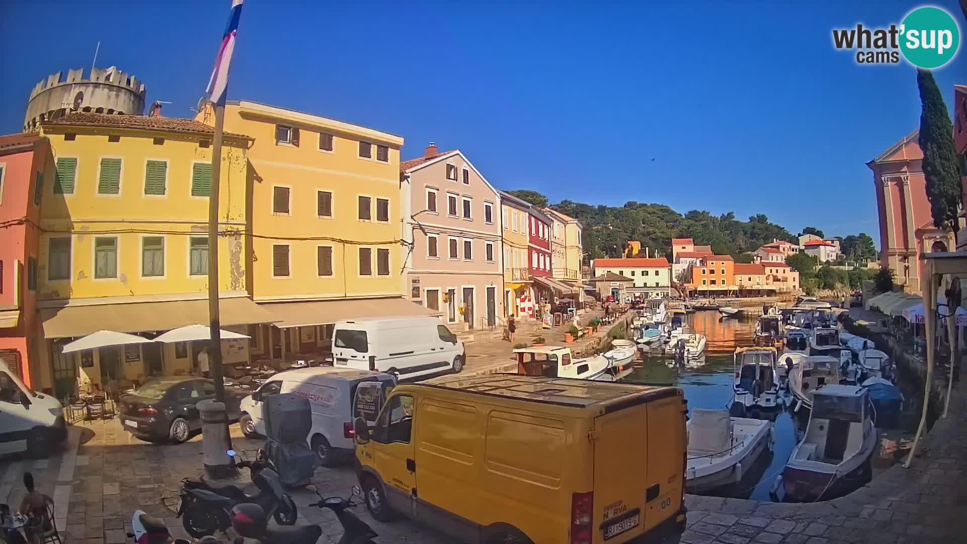 Webcam Streaming – El puerto de Veli Lošinj