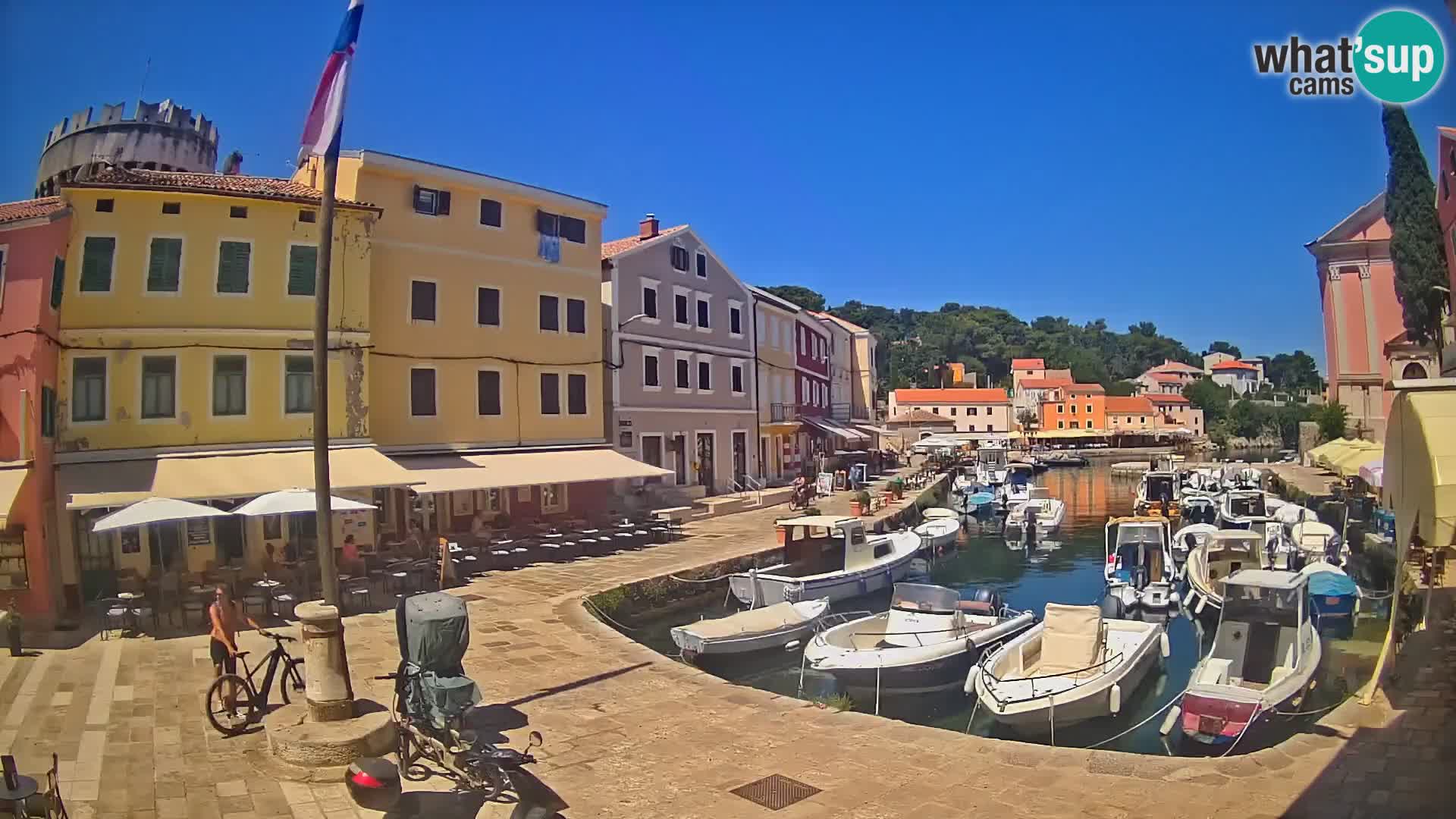 Webcam Live – The harbor of Veli Lošinj