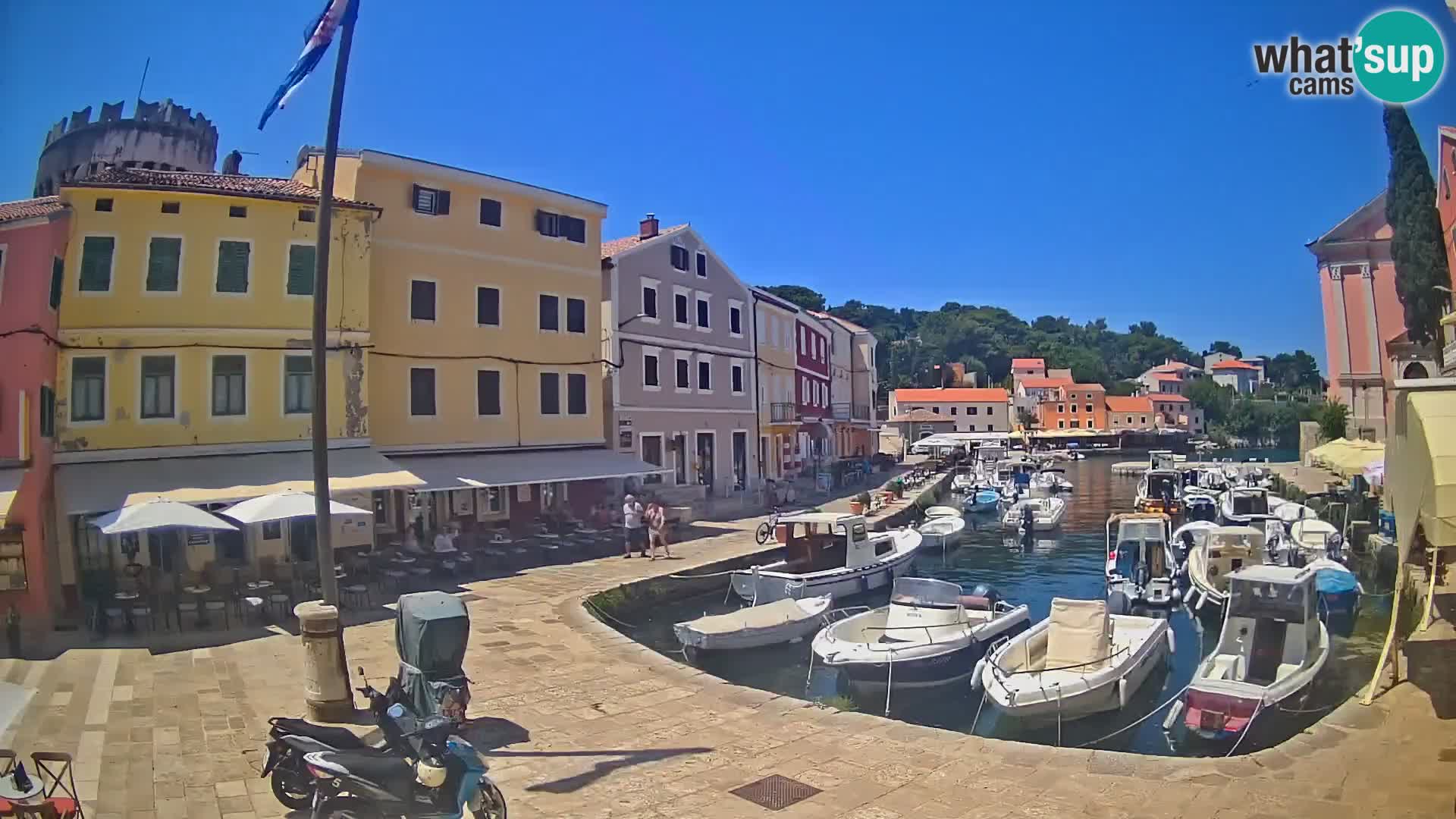 Webcam Live – The harbor of Veli Lošinj