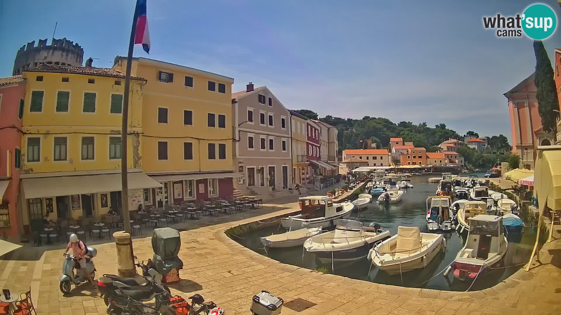 Webcam Live – The harbor of Veli Lošinj