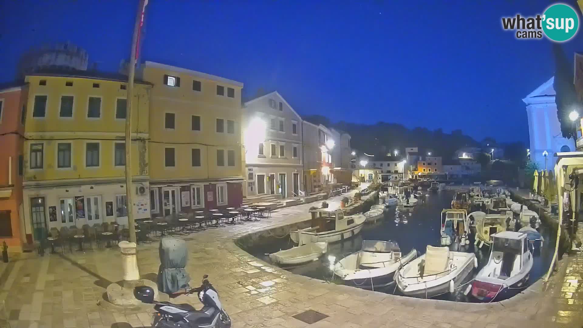 Webcam Live – The harbor of Veli Lošinj