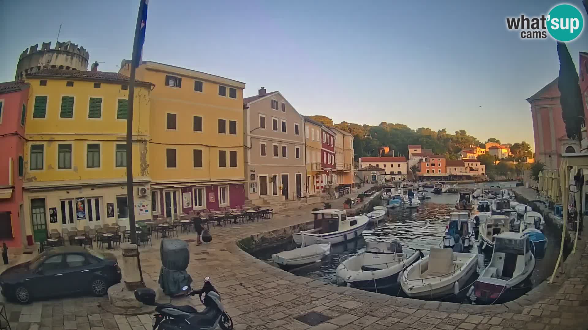 Webcam Streaming – El puerto de Veli Lošinj